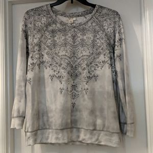 L Cozy lightweight sweatshirt